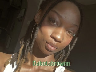 Dakotabrownn