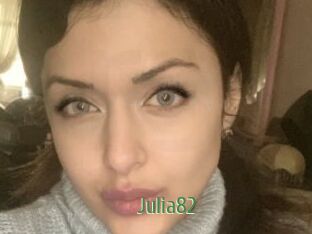 Julia82