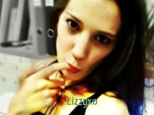 Lizzyxo