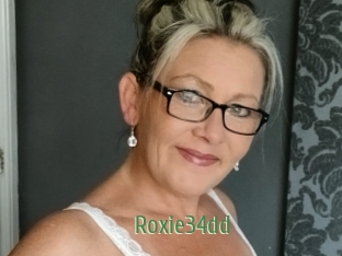 Roxie34dd